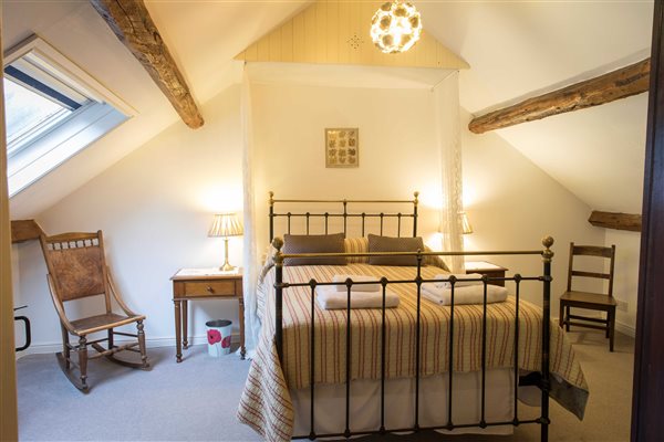 Loft Bedroom Nannerth Country Holidays